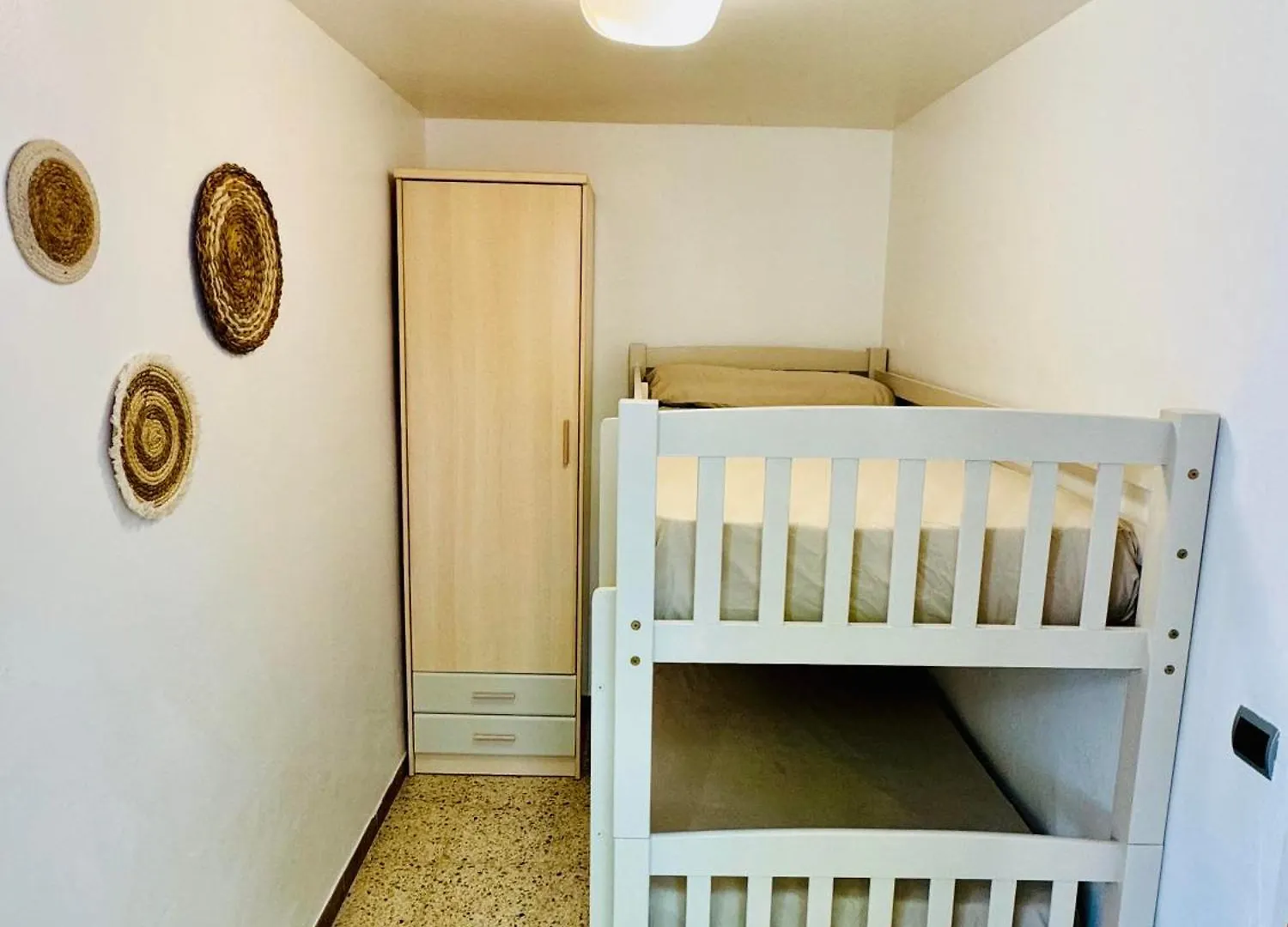 Les Cases Del Vent I Calafat Holiday home