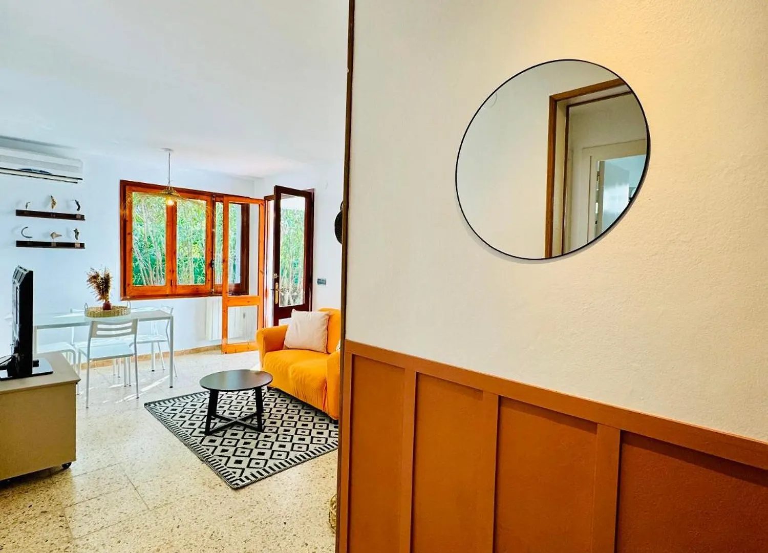 Holiday home Les Cases Del Vent I Calafat